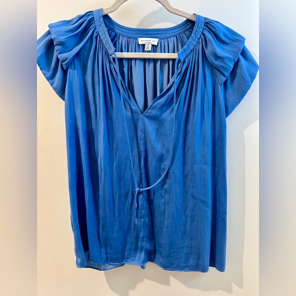 Current Air “Aria” Blue Tiered sleeve blouse